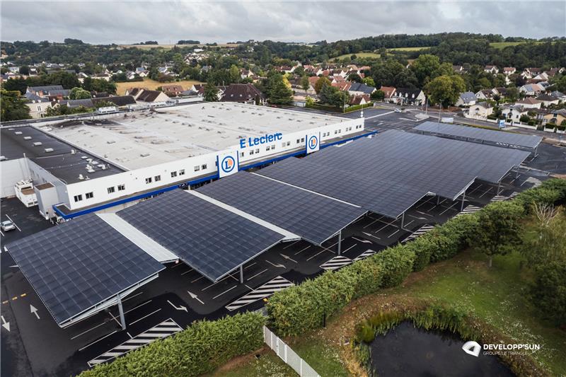 Les ombrières solaires de parking et la loir APER