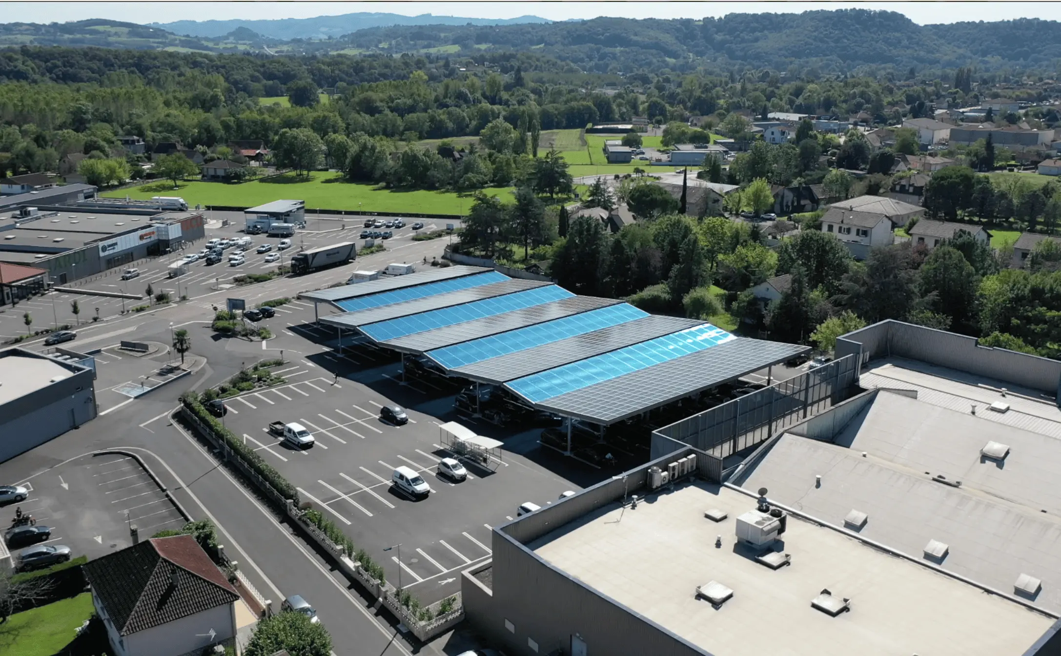 Ombrières parking Leclerc Biars Developp'Sun