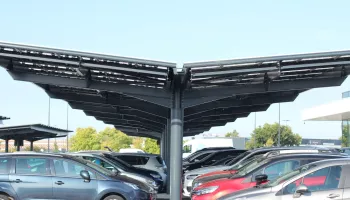 Ombrières photovoltaïque Leclerc Niort par Developp'Sun
